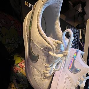 Nike court vision size 10 unisex equivalent to Air Force 1 s